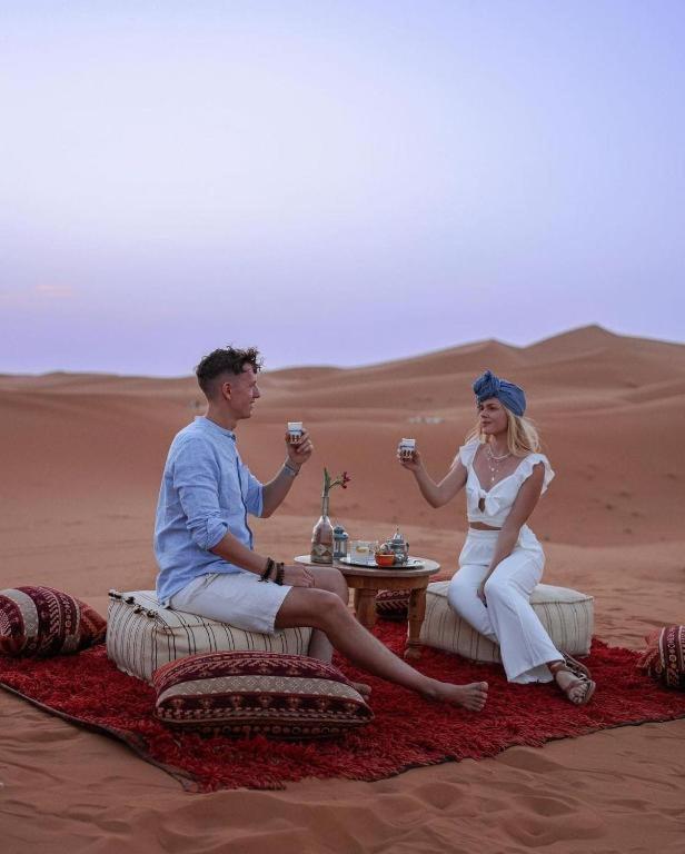 Sunset Camp مرزوكة المظهر الخارجي الصورة