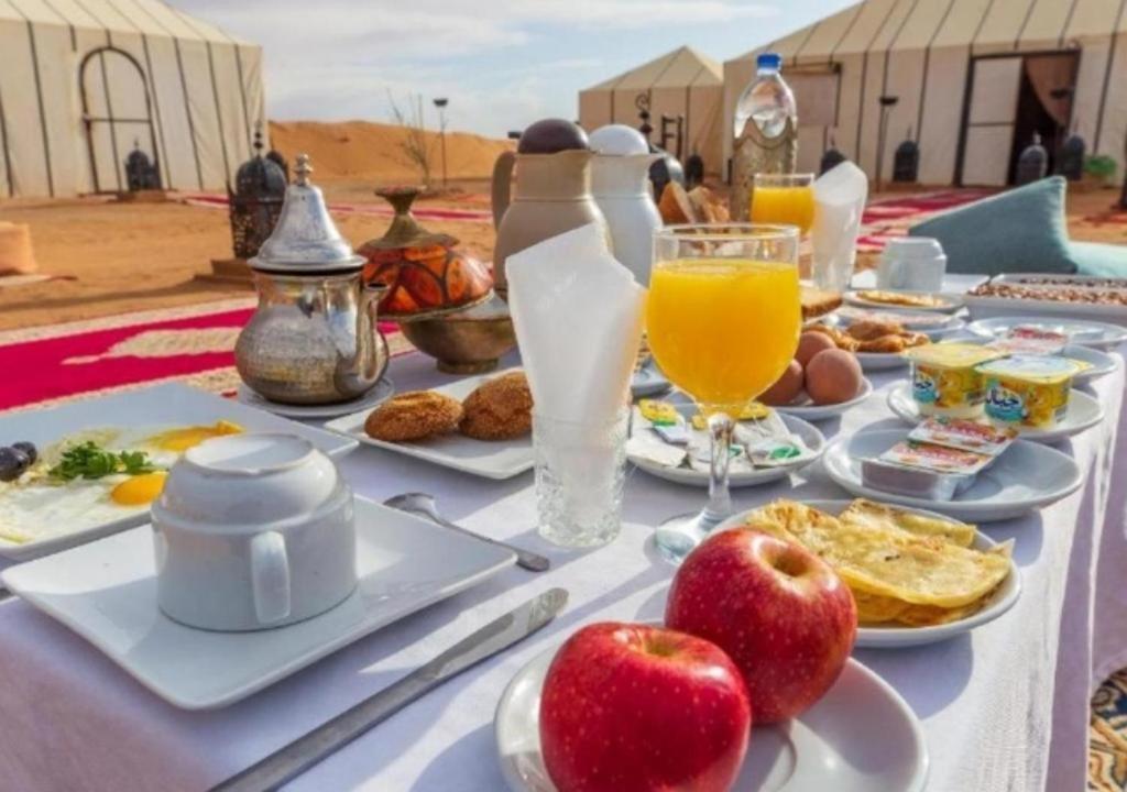 Sunset Camp مرزوكة المظهر الخارجي الصورة